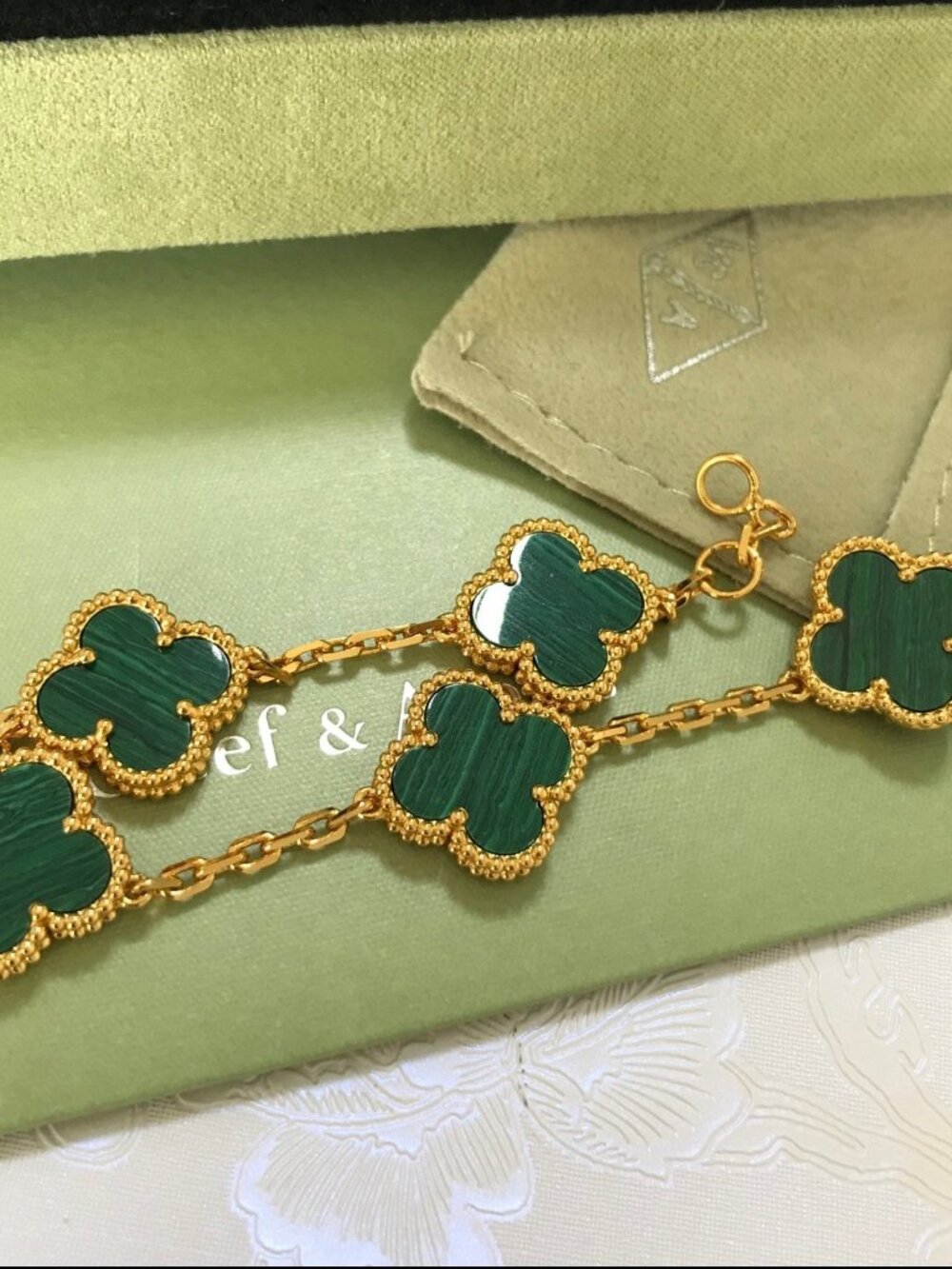 18k Yellow Gold 5 Malachite Motifs Vintage Alhambra New Bracelet